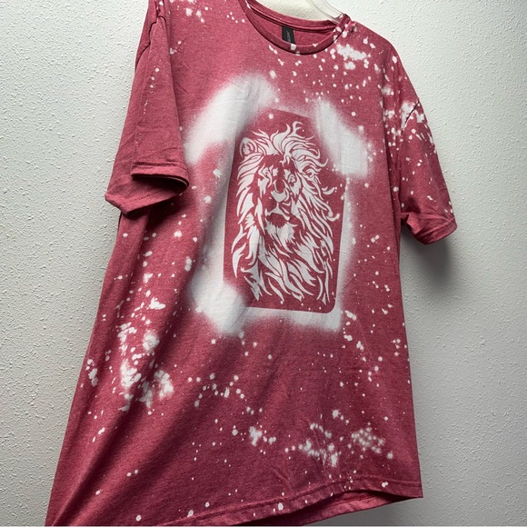 Women’s Custom Bleach Dyed Lion of Judah T-shirt XL - Picture 3 of 8